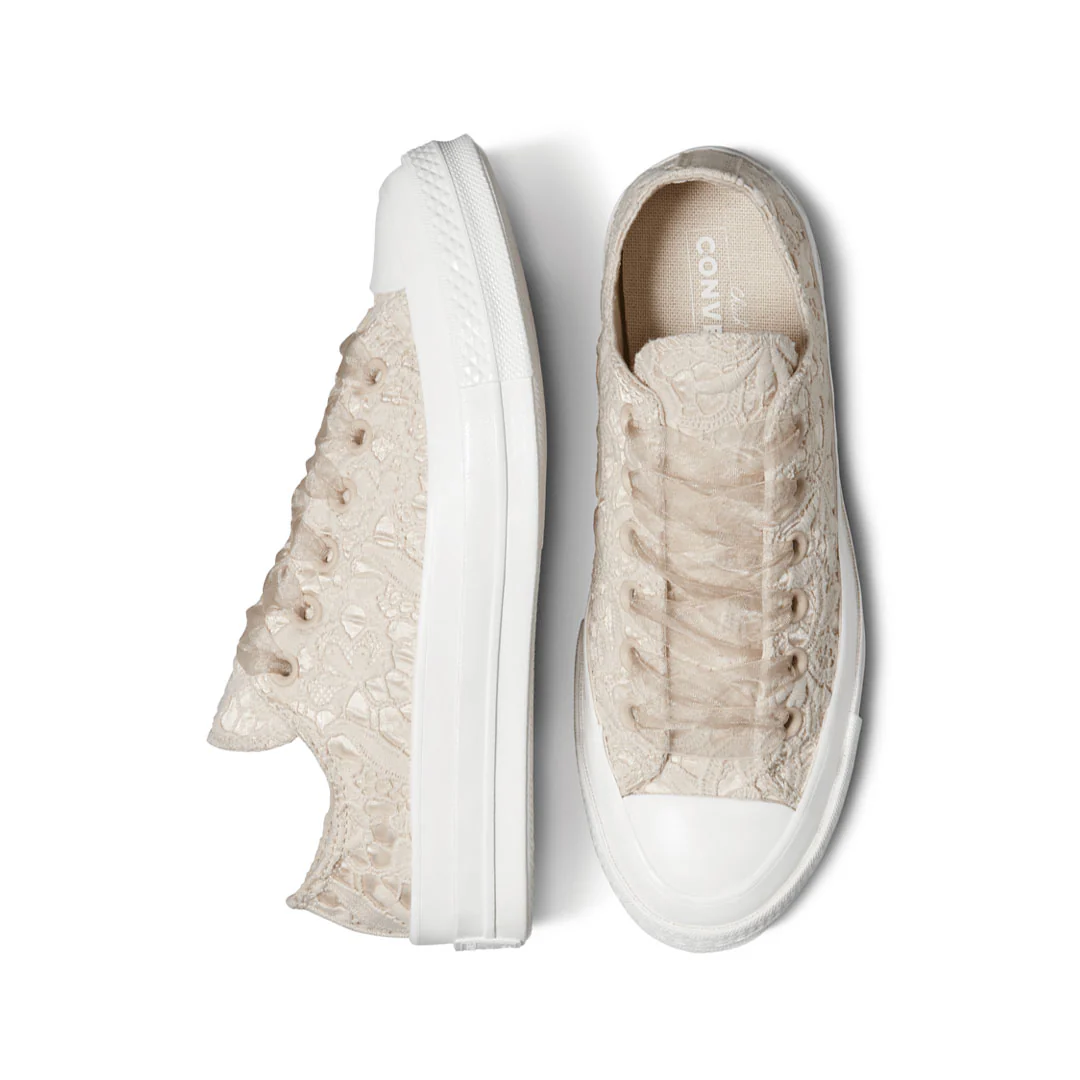 Converse - Unisex Chuck 70 Crocheted Satin Low Top Shoes (A15082C) - Image 4