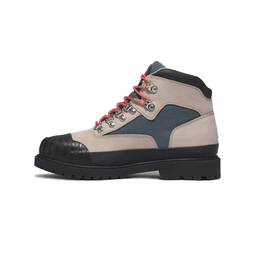 Timberland - Women's Mid Lace Up Waterproof Boots (0A2KMJ) - Image 2