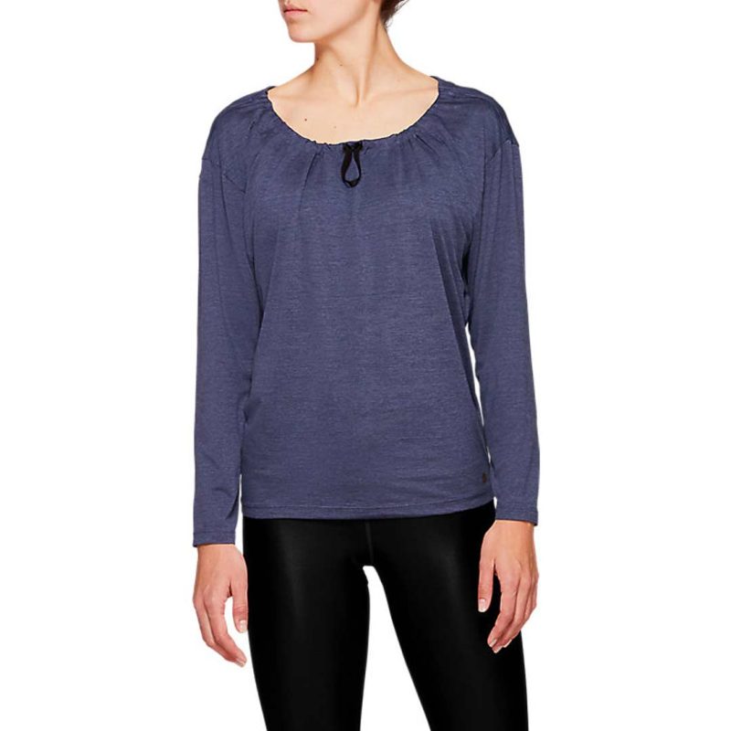 Asics Women s Luxe Traveler Long Sleeve Top 2012A518 0400 3