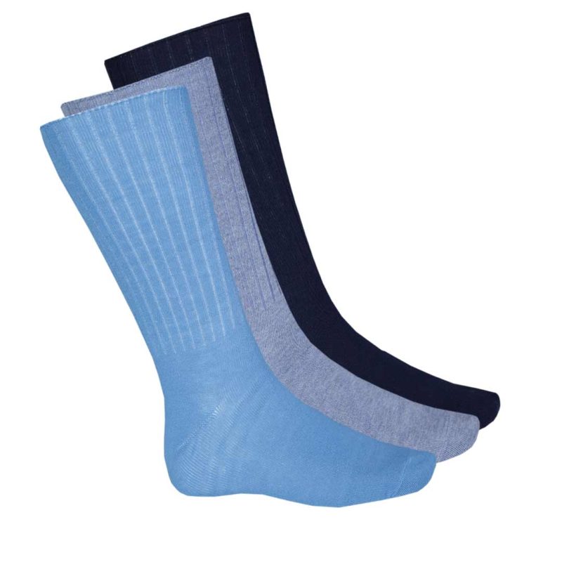 Chaps Men s 3 Pack Crew Socks CMC200PK C BLUE 04