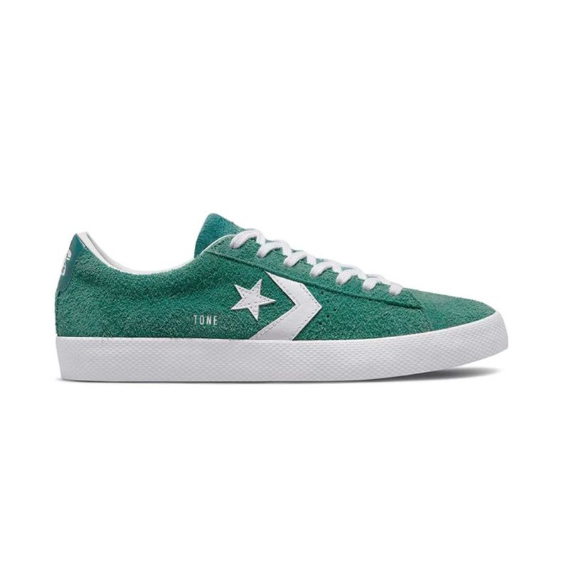 Converse Unisex CONS PL Vulc Pro Low Top Shoes A02134C 01