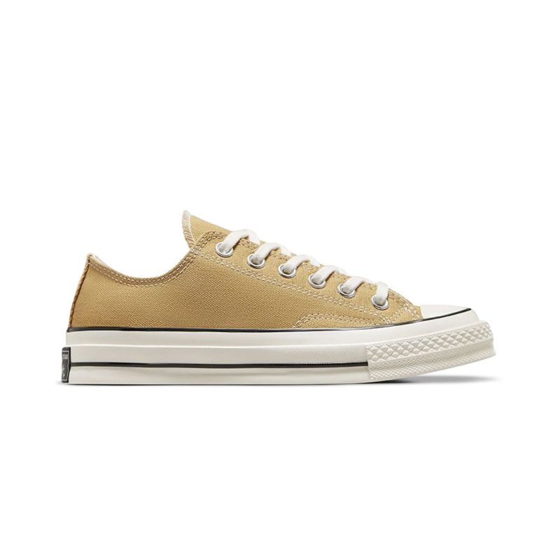 Converse Unisex Chuck 70 Low Top Shoes A04593C 01