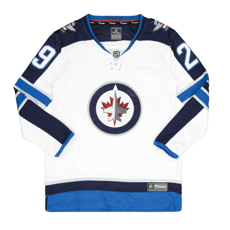 Fanatics Women s Winnipeg Jets Patrik Laine Away Breakaway Jersey 879W WJEA H3Z L29 01