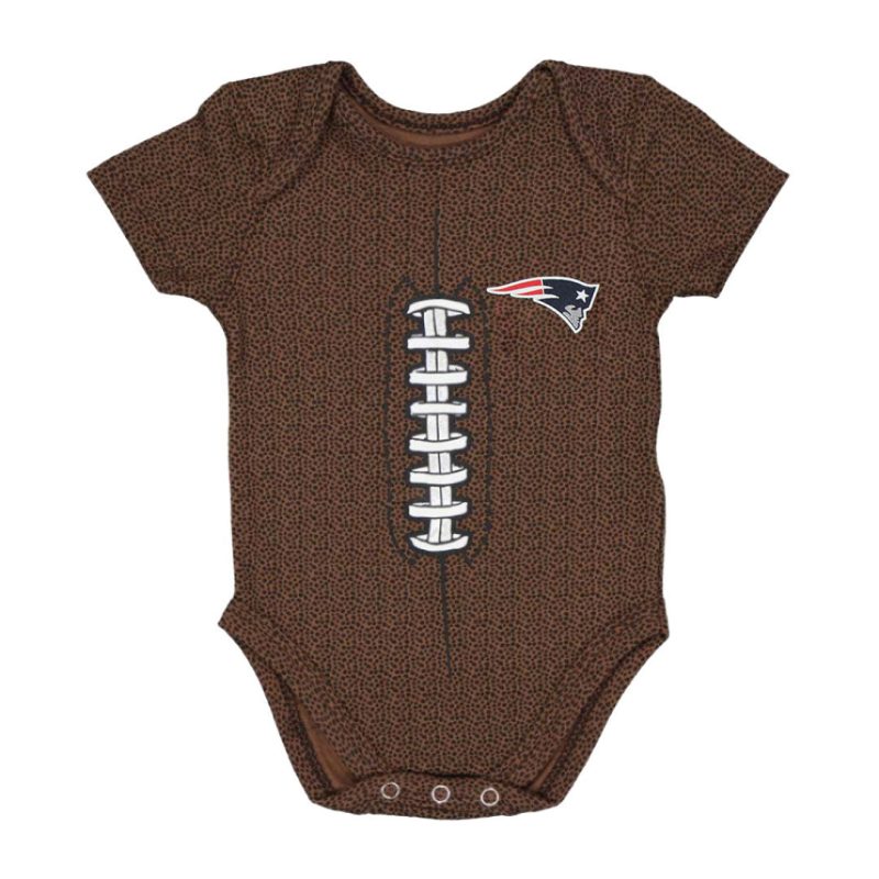 NFL Kids Infant New England Patriots Short Sleeve Football Creeper HK1N1FCKH PAT 01