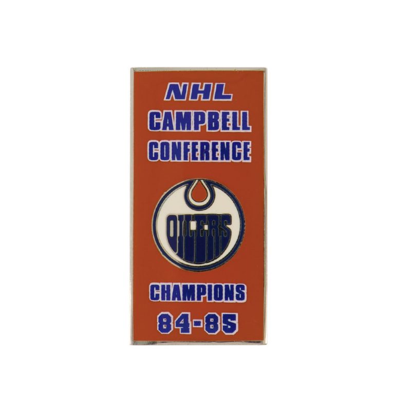 NHL EdmontonOilersConference1985BannerPin OILCAM85 01