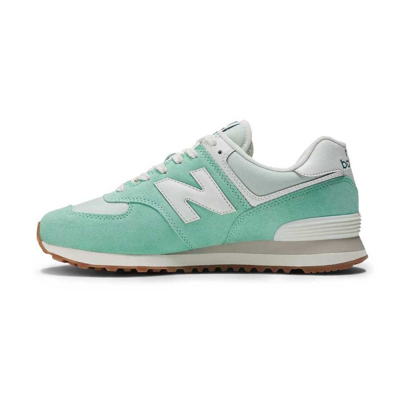 New Balance Unisex 574 Shoes U574RD2 image02 5cca1935 4970 4d4e 8c26 c2ba94772cde