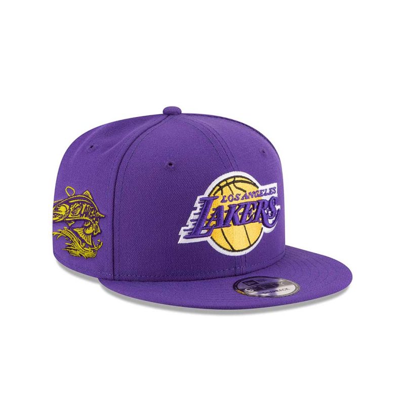 New Era Los Angeles Lakers Graphic 9FIFTY Snapback 60270329 02 71a30044 77c7 443f 8a85 437d47628c5e