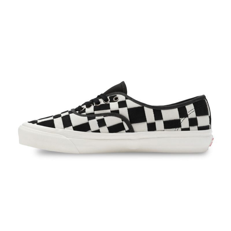 Vans Unisex Authentic 44 DX Shoes 4BVYBA2 02