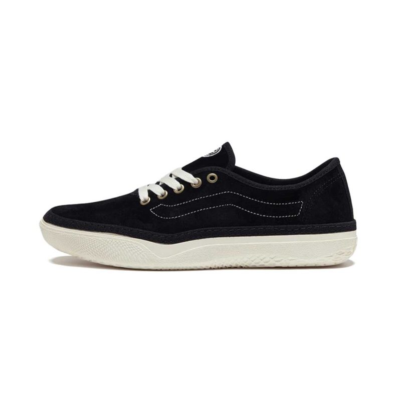 Vans Unisex Circle Vee Se Suede Shoes 05VG1KP 2