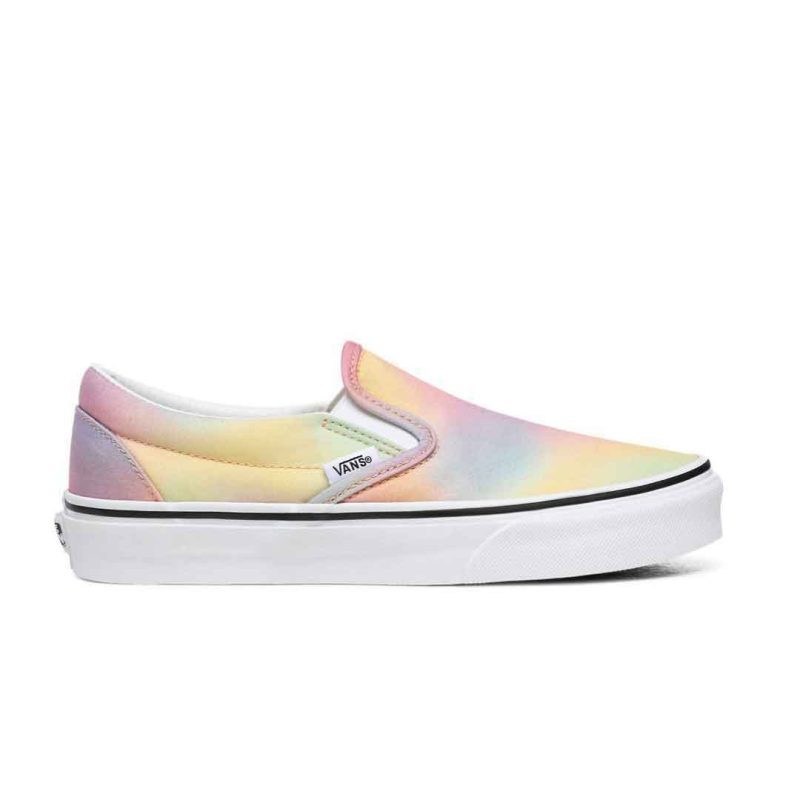 Vans Unisex Classic Slip On 4U38WGQ 01 642657c3 8f4c 4e1f a90e c5250e1acf75