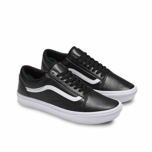 Vans Unisex Comfycush Old Skool Shoes 3WMAP3O 03