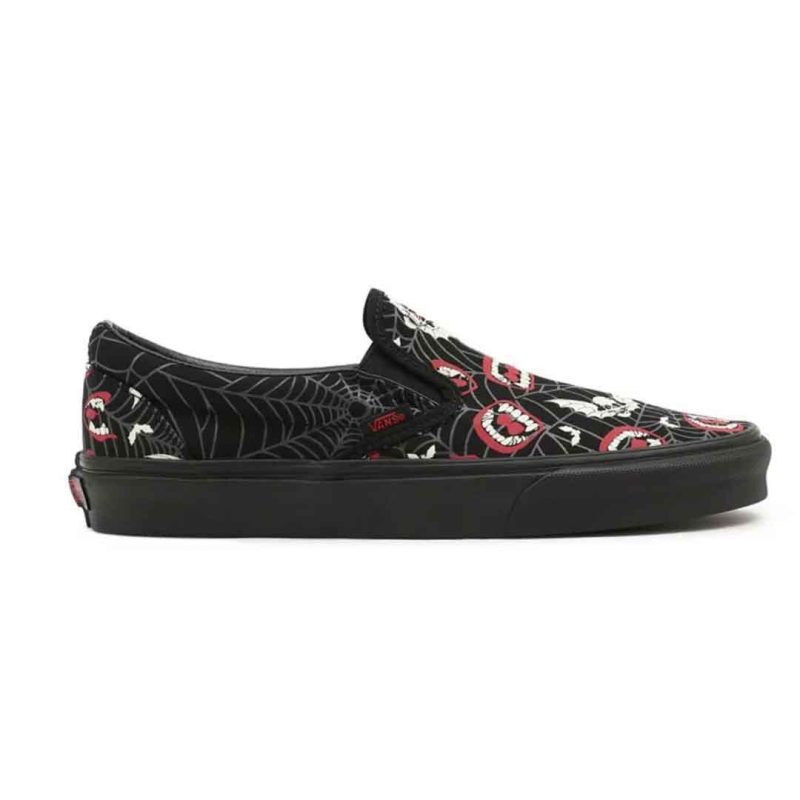 Vans Unisex Glow Frights Classic Slip On 0XG88MG 01 dfa384c8 f6b4 458c b50a d50a4b87a98e