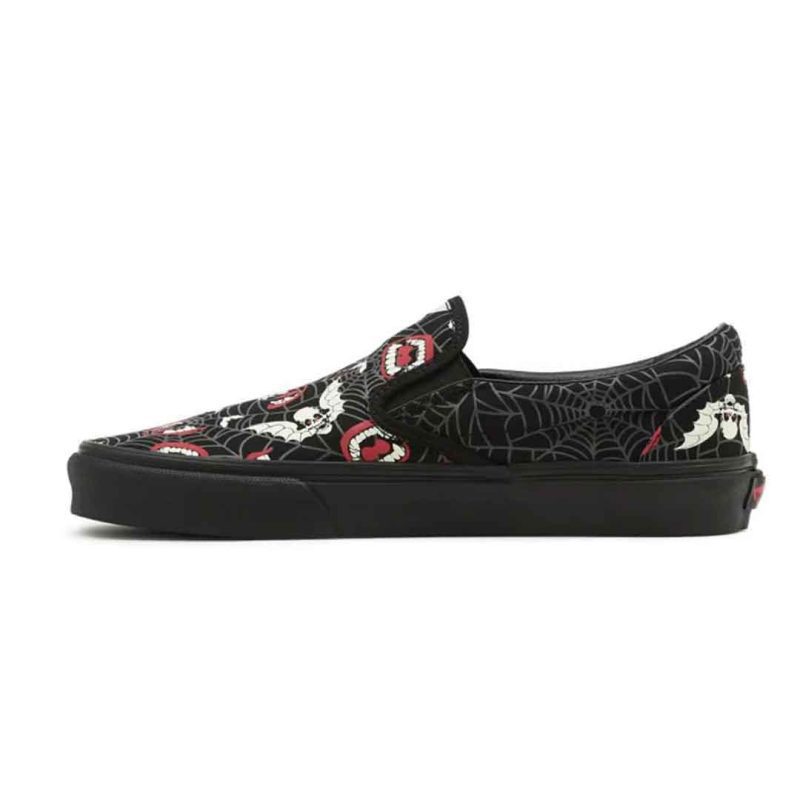 Vans Unisex Glow Frights Classic Slip On 0XG88MG 02 76675fa0 918c 4cb3 a855 d405e1c183b5