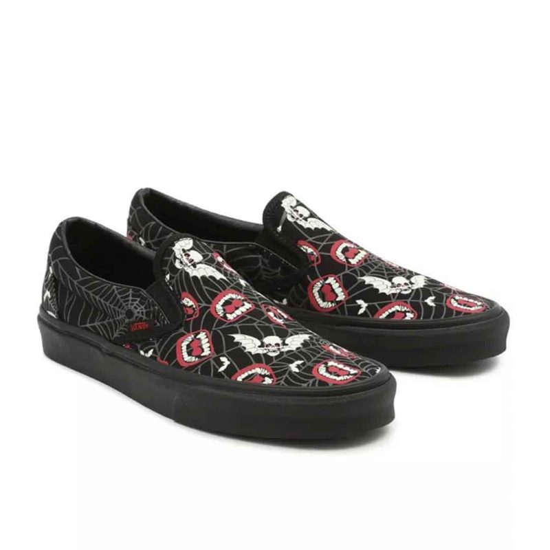 Vans Unisex Glow Frights Classic Slip On 0XG88MG 03 99b630d2 0bdf 435a 8a64 8584914742c0