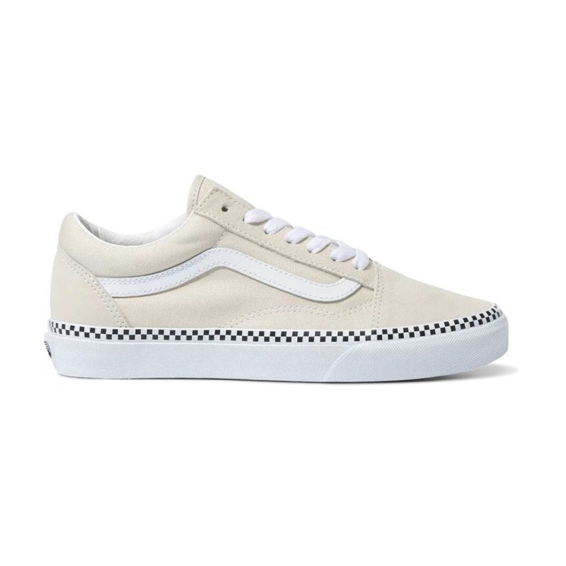 Vans Unisex Old Skool Shoes 7Q2JDJR 01