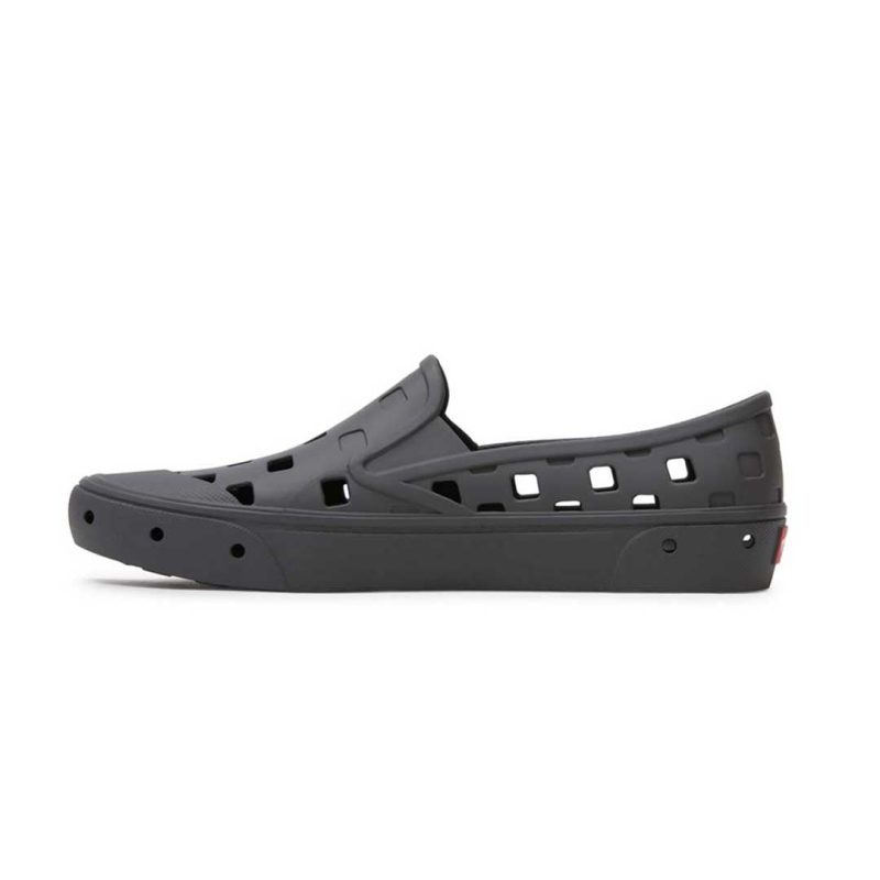 Vans Unisex Slip On TRK Shoes 5HF8PWT 02