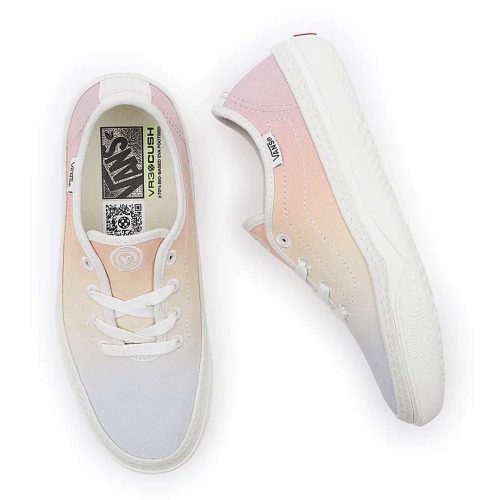 Vans Women s Circle Vee SE Shoes 05VGBMB 04