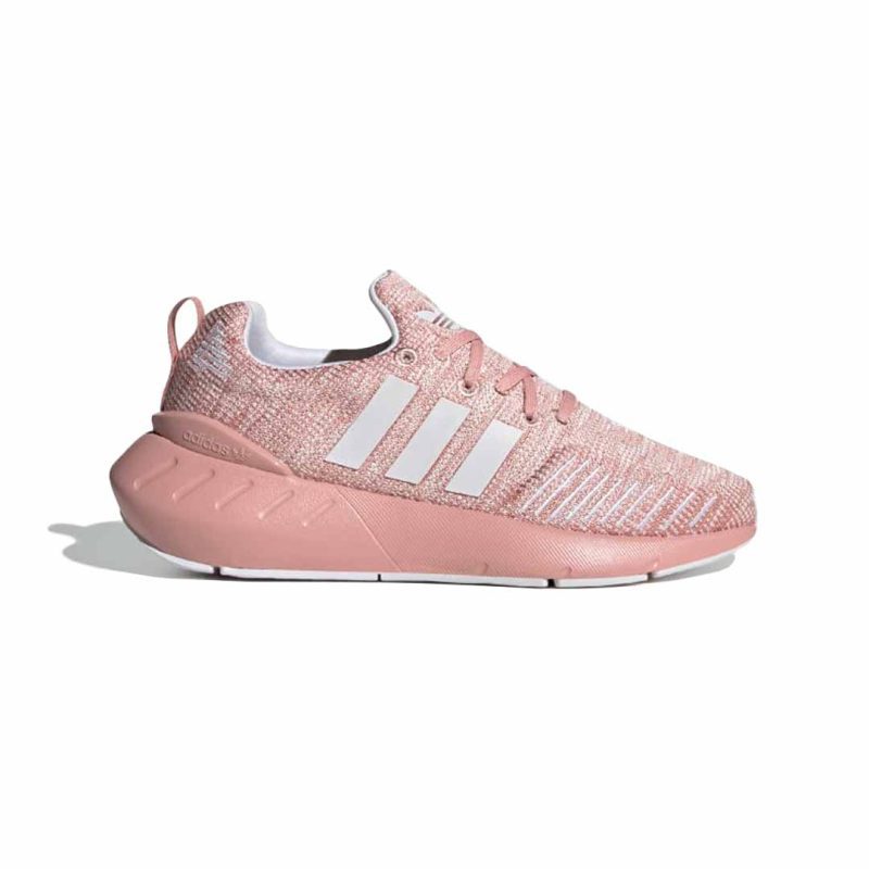 adidas Kids Swift Run 22 GZ1556 1