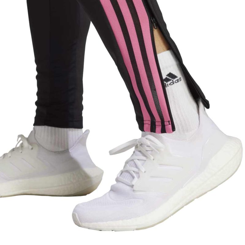 adidas Men s Juventus Condivo 22 Track Pant HS7548 07