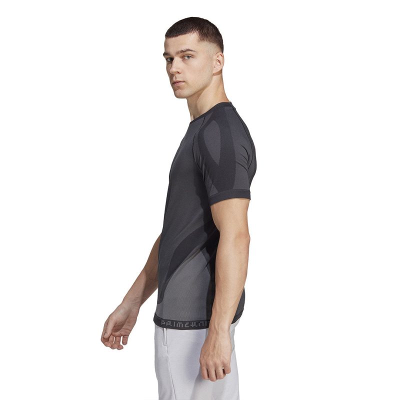 adidas Men s Primeknit Yoga Seamless Training T Shirt HT7508 03