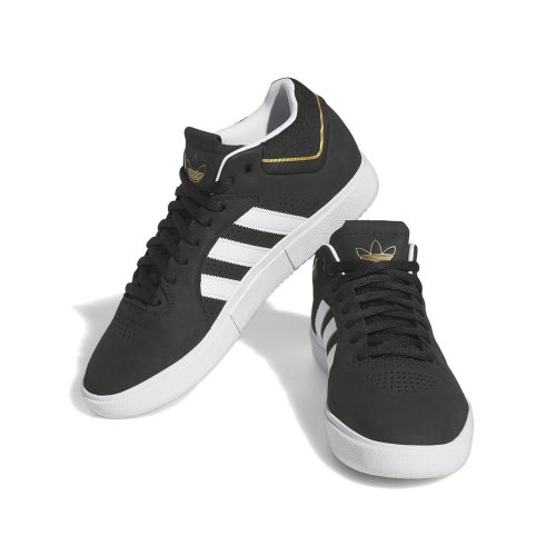 adidas Men s Tyshawn Remastered Shoes HQ2011 03