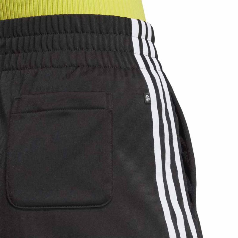 adidas Women s Originals 3 Stripes Shorts IB7426 06