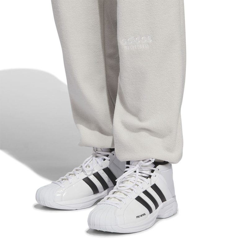 adidas Women s Select Sweat Pant HZ9917 05